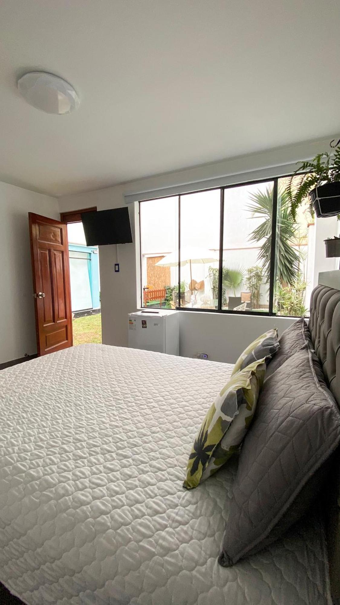 Hermosa Habitacion Independiente Cerca A Miraflores Лима Экстерьер фото