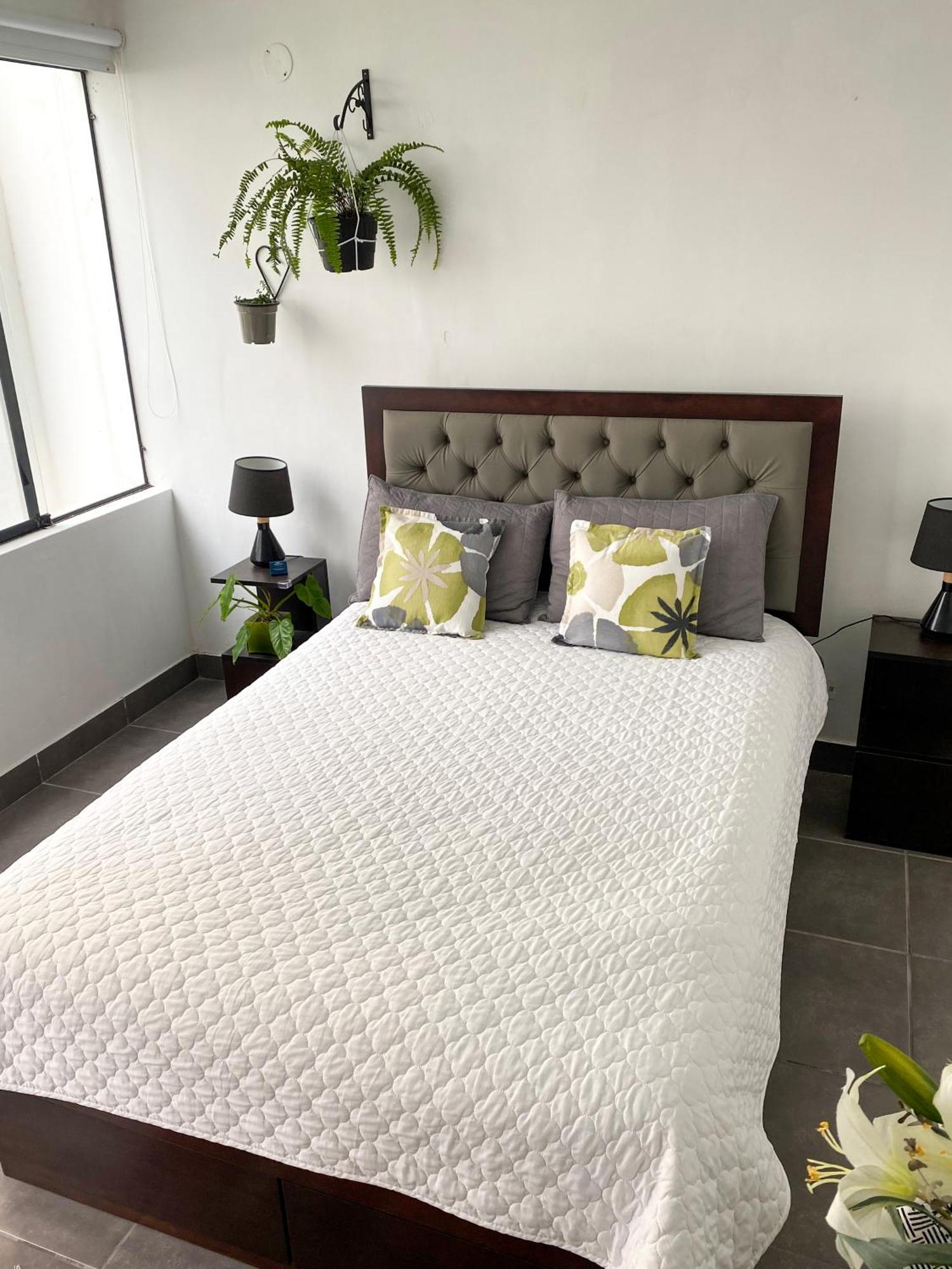 Hermosa Habitacion Independiente Cerca A Miraflores Лима Экстерьер фото